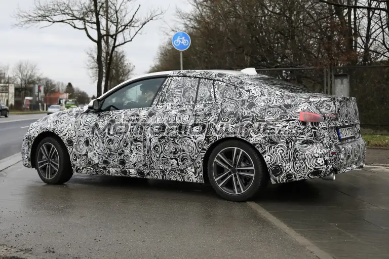 BMW Serie 2 Gran Coupe foto spia 3 gennaio 2019 - 14