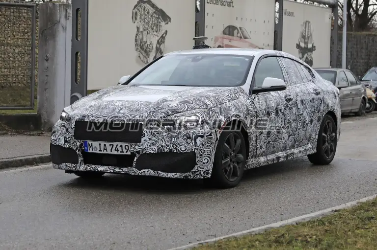 BMW Serie 2 Gran Coupe foto spia 3 gennaio 2019 - 2