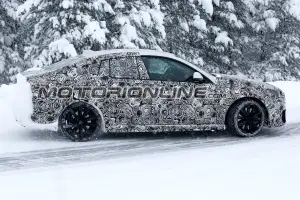 BMW Serie 2 Gran Coupè foto spia 31 gennaio 2018