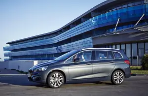 BMW Serie 2 Gran Tourer - Nuove foto ufficiali - 16