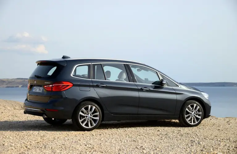 BMW Serie 2 Gran Tourer - Nuove foto ufficiali - 28