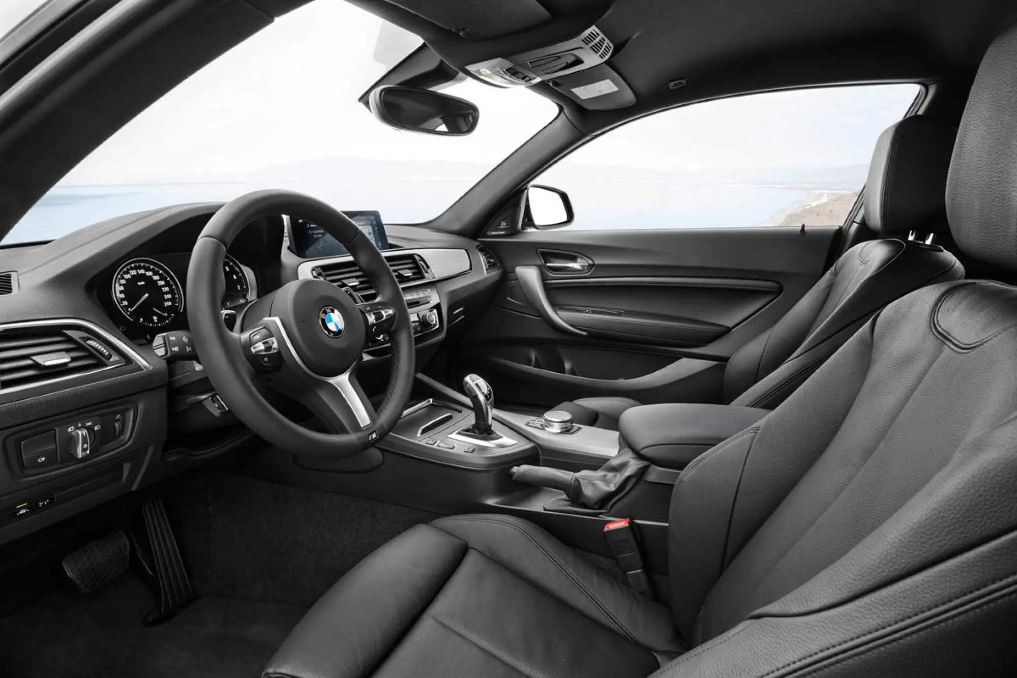 BMW Serie 2 MY 2018 - 38