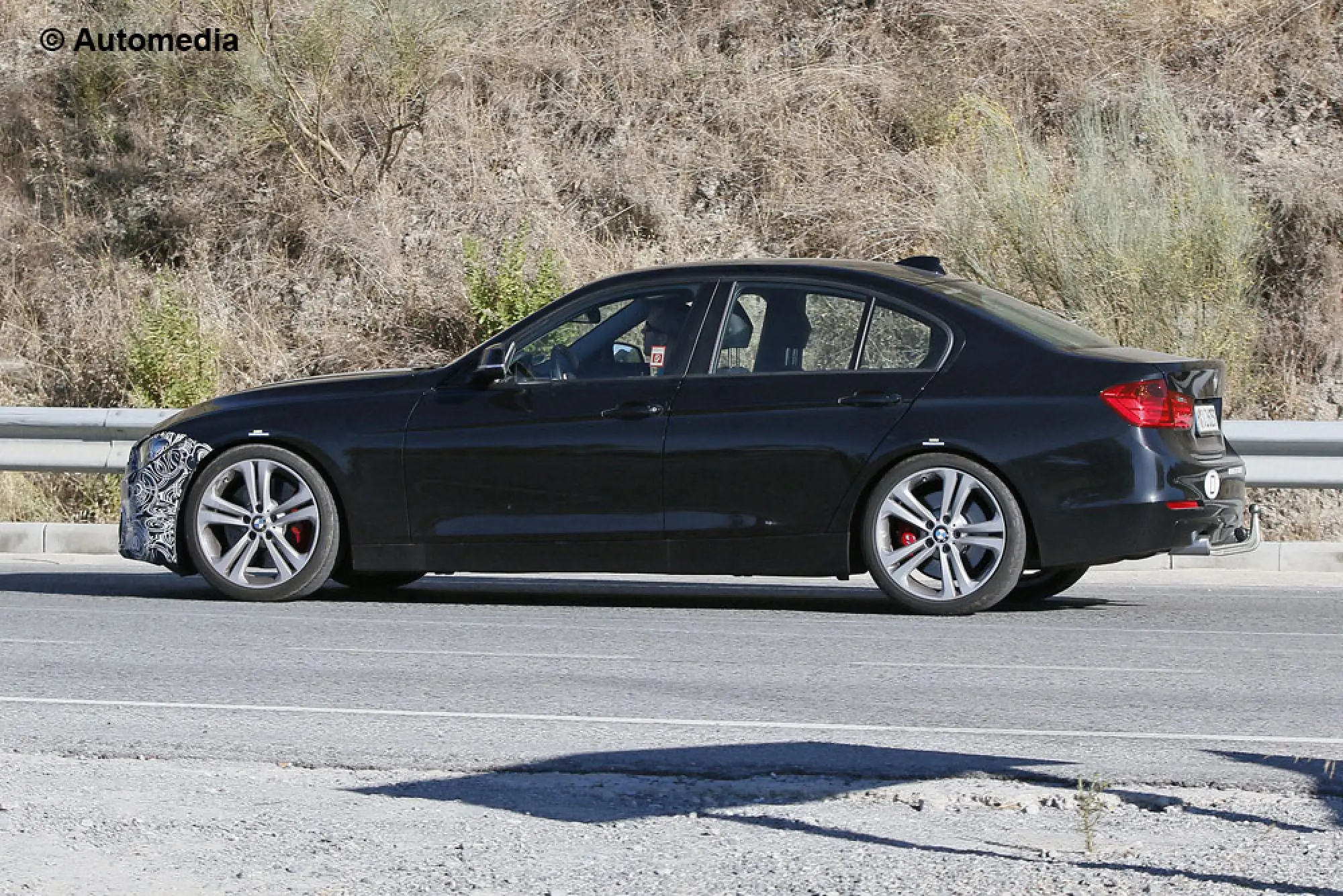 BMW Serie 3 2015 - Foto spia 07-08-2014 - 4