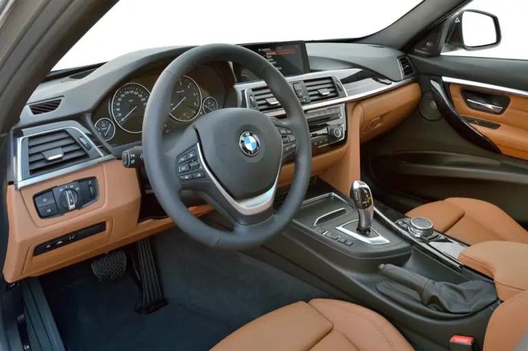 BMW Serie 3 2015 - nuova galleria fotografica - 14