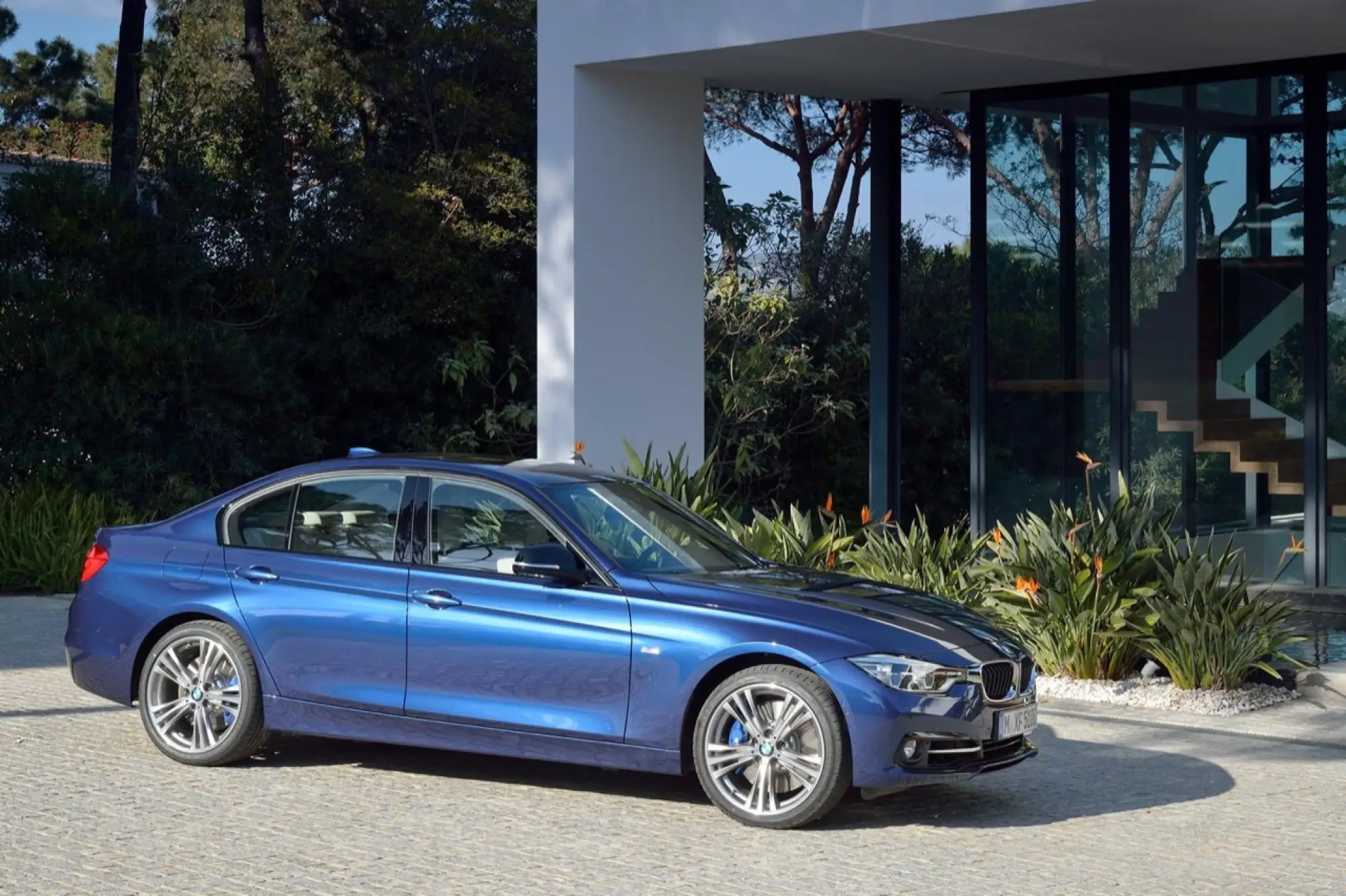 BMW Serie 3 2015 - nuova galleria fotografica - 20