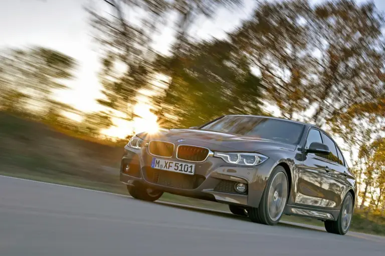 BMW Serie 3 2015 - 18