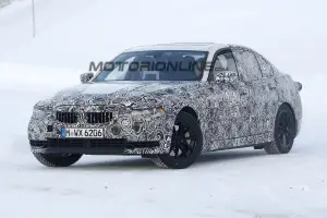 BMW Serie 3 2018 - Foto spia 28-01-2016