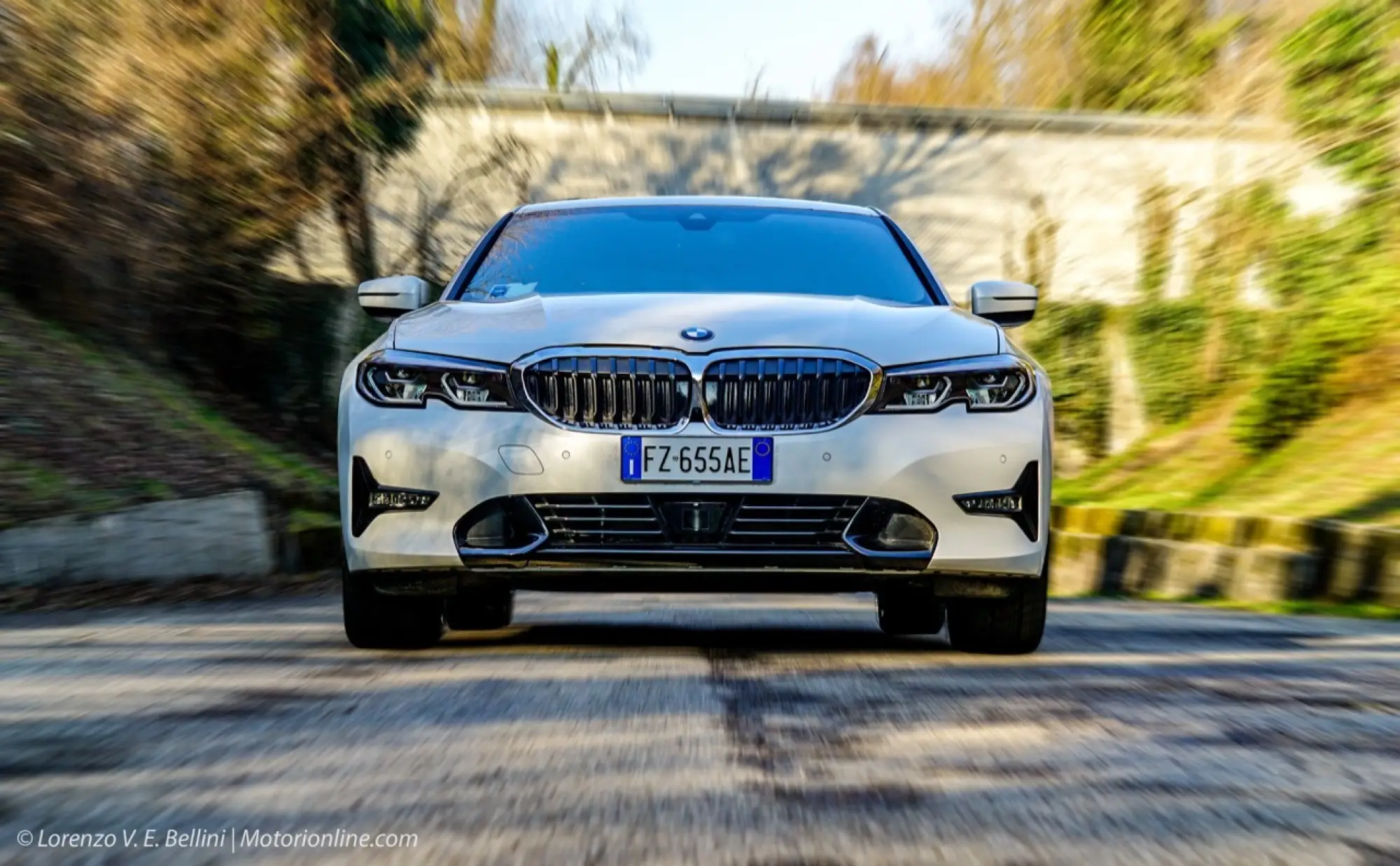 BMW Serie 3 330e 2020 - Prova su Strada - 57