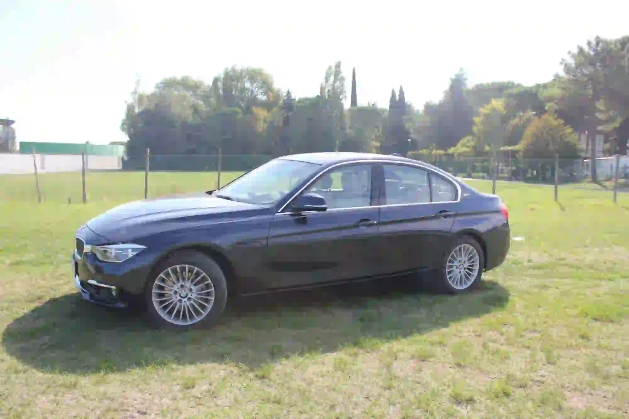 BMW Serie 3 330e: prova su strada - 1