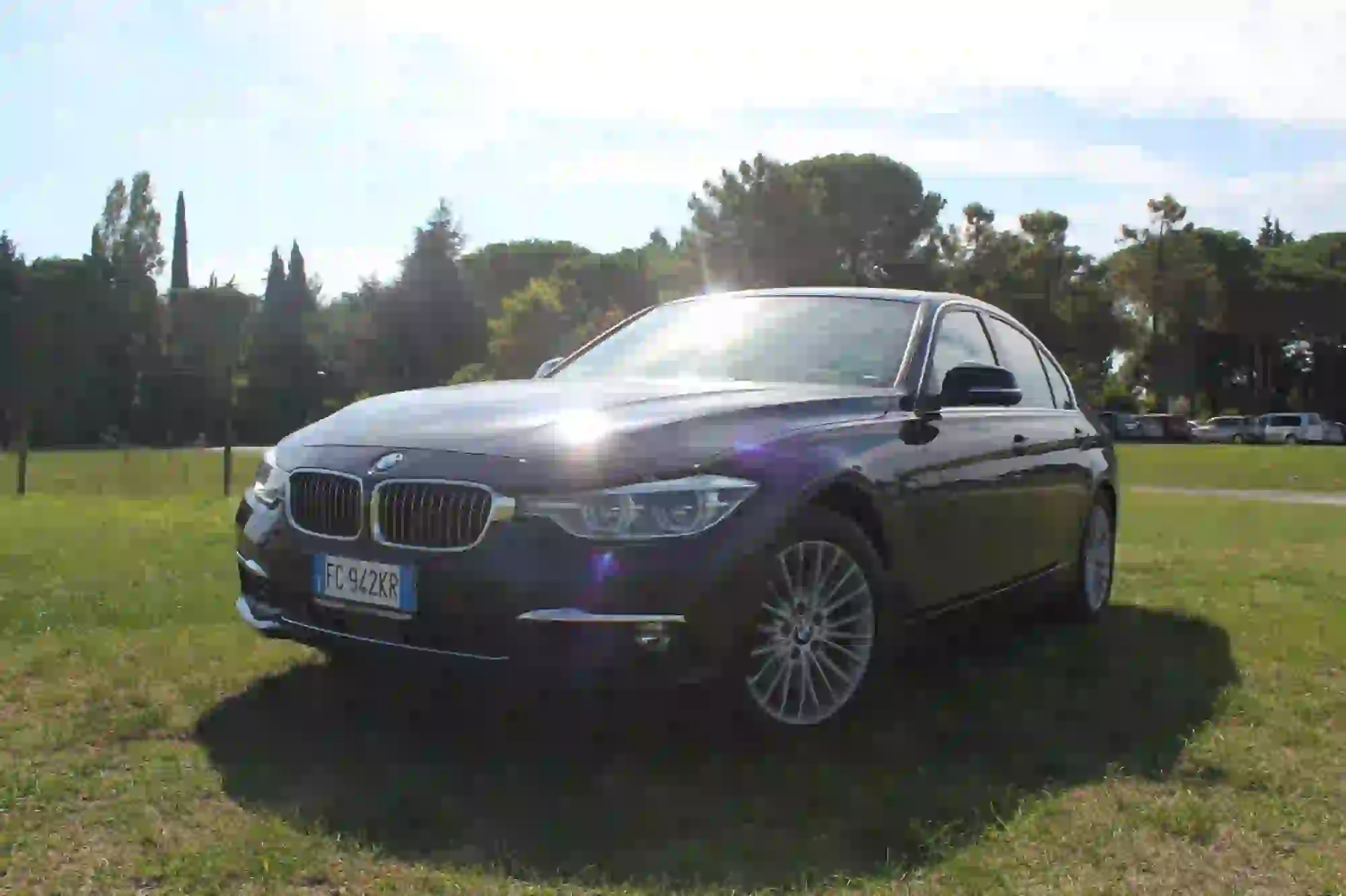 BMW Serie 3 330e: prova su strada - 2
