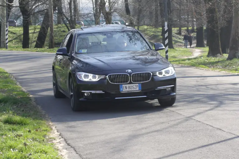 Bmw Serie 3 Active Hybrid Prova Su Strada - 25