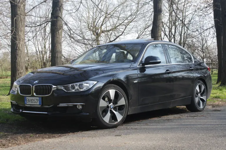 Bmw Serie 3 Active Hybrid Prova Su Strada - 28