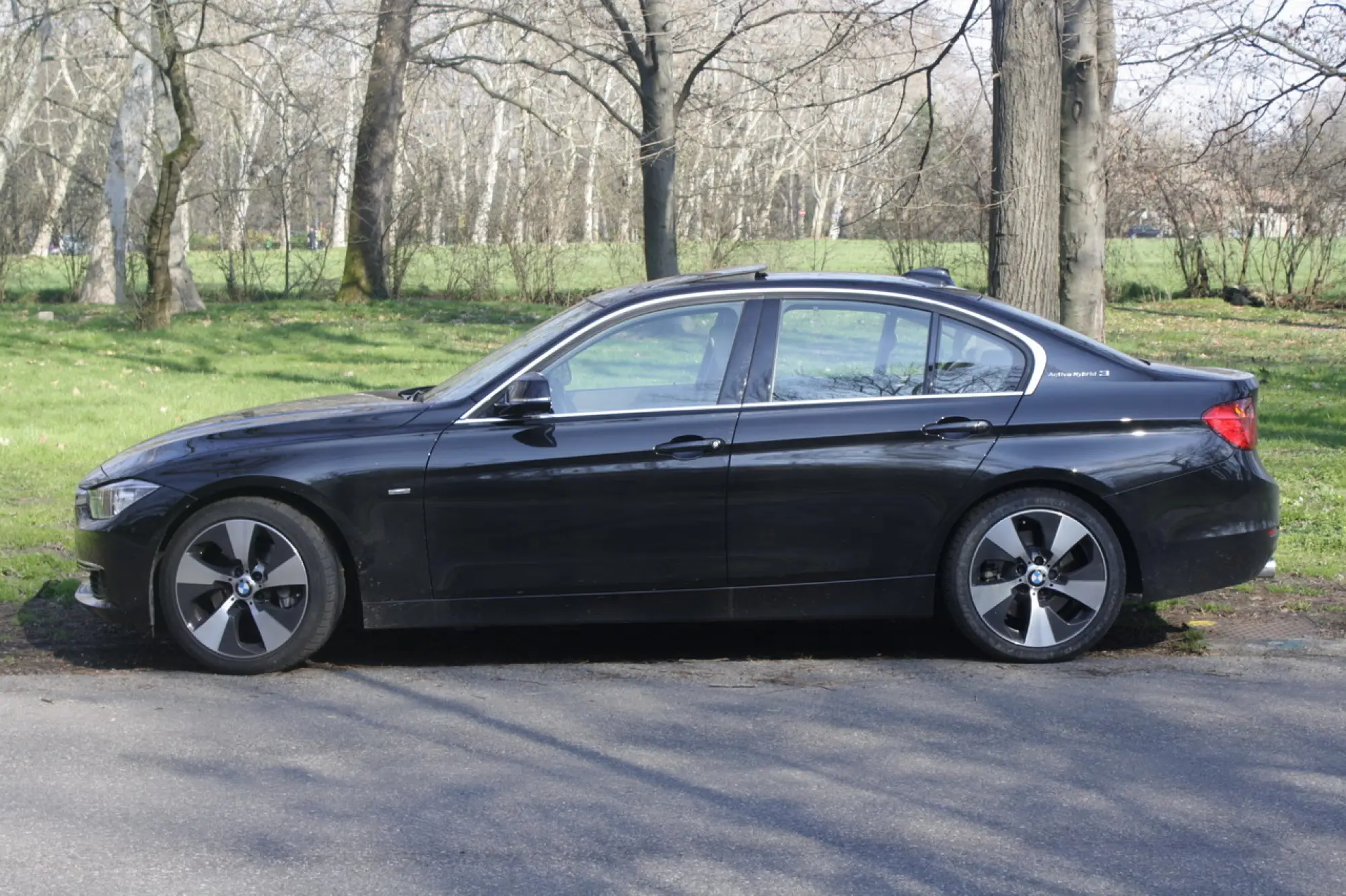 Bmw Serie 3 Active Hybrid Prova Su Strada - 29