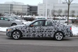 BMW Serie 3 ActiveHybrid spy - 3