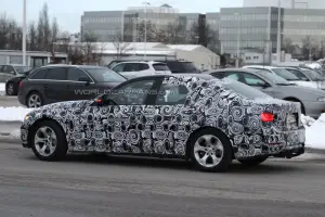 BMW Serie 3 ActiveHybrid spy - 4