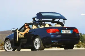 BMW Serie 3 Coupe e BMW Serie 3 Cabriolet 2010 - 53