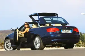 BMW Serie 3 Coupe e BMW Serie 3 Cabriolet 2010 - 57