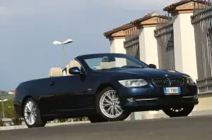 BMW Serie 3 Coupe e BMW Serie 3 Cabriolet 2010