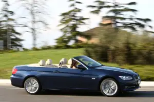 BMW Serie 3 Coupe e BMW Serie 3 Cabriolet 2010