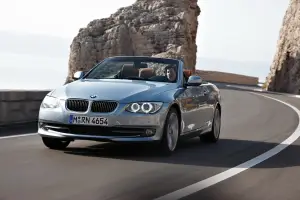 BMW Serie-3 Facelift Coupé e Convertibile - 4