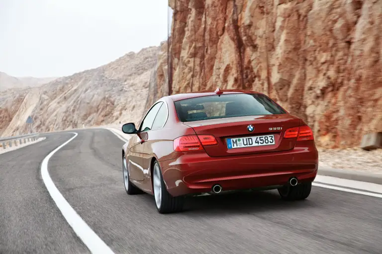 BMW Serie-3 Facelift Coupé e Convertibile - 27