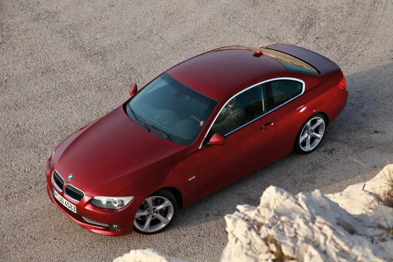 BMW Serie-3 Facelift Coupé e Convertibile - 34