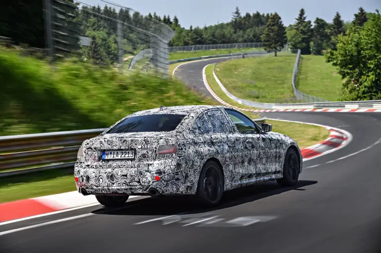 BMW Serie 3 - Foto test Nurburgring - 18