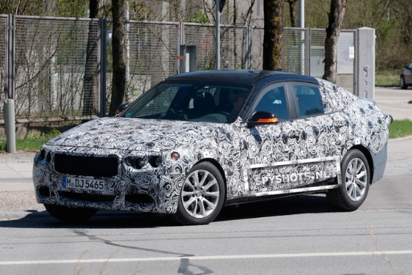 BMW Serie 3 GT 2012 foto spia