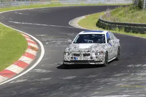 Bmw Serie 3 MY 2018 foto spia Nurburgring 23 giugno 2016