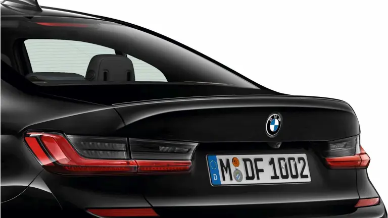 BMW Serie 3 MY 2019 - Foto leaked - 10