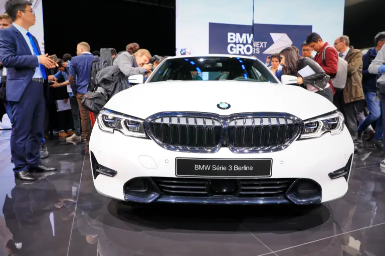 BMW Serie 3 MY 2019 - Salone di Parigi 2018 - 28