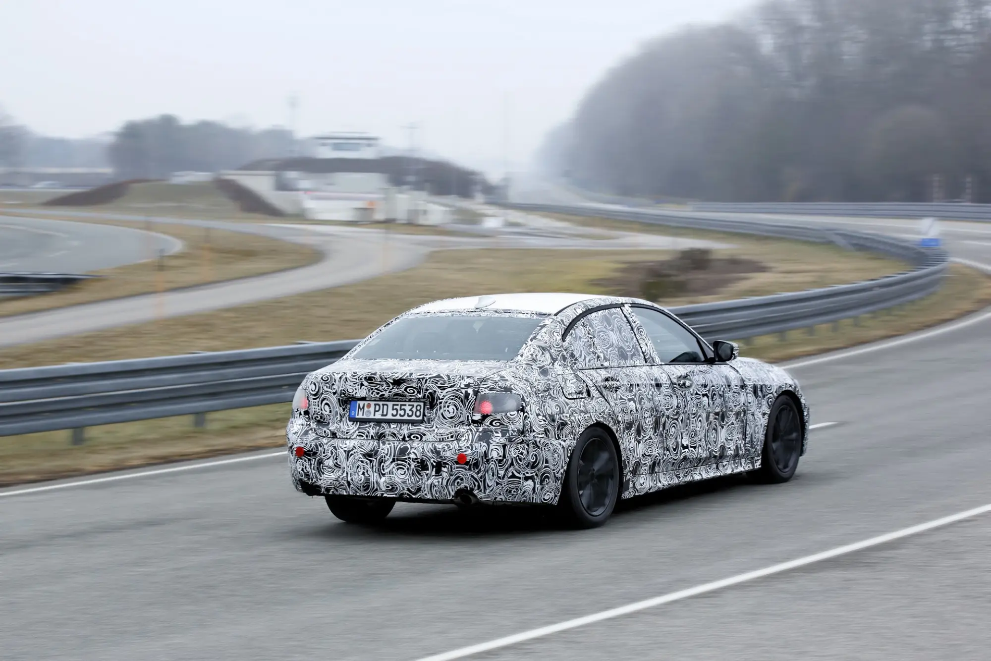 BMW Serie 3 MY 2019 - Test - 40