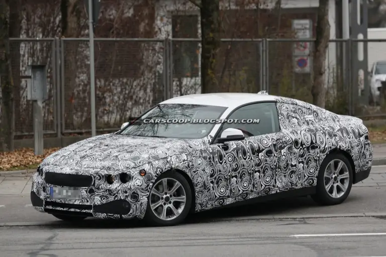 BMW Serie 3 o Serie 4 coupe 2013 - Foto spia 18-01-2012 - 4