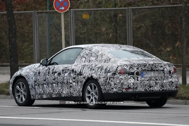 BMW Serie 3 o Serie 4 coupe 2013 - Foto spia 18-01-2012 - 9