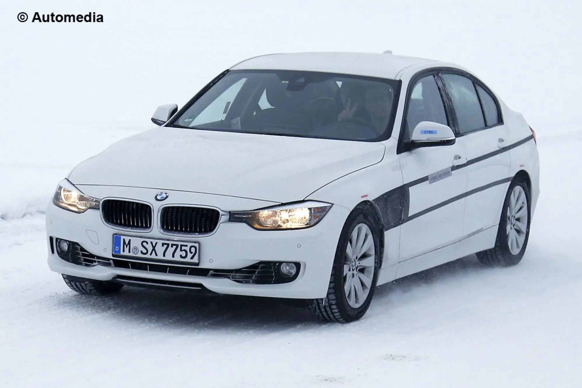 BMW Serie 3 Plug In-Hybrid - Foto spia - 1