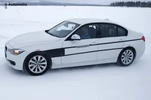 BMW Serie 3 Plug In-Hybrid - Foto spia - 3