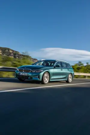 BMW Serie 3 Touring 2019 - Foto ufficiali - 105