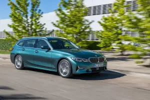 BMW Serie 3 Touring 2019 - Foto ufficiali - 116