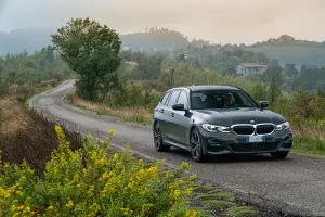 BMW Serie 3 Touring 2019 - Foto ufficiali - 152