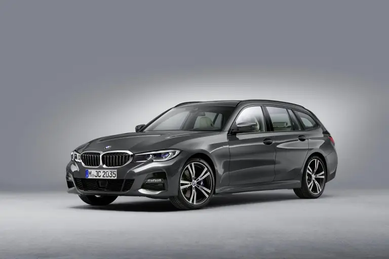 BMW Serie 3 Touring 2019 - Foto ufficiali - 1
