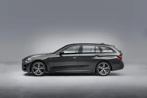 BMW Serie 3 Touring 2019 - Foto ufficiali - 4