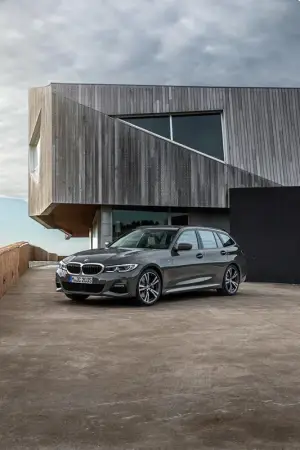 BMW Serie 3 Touring 2019 - Foto ufficiali - 60