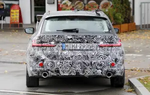 BMW Serie 3 Touring 2022 - Foto spia 03-11-2021