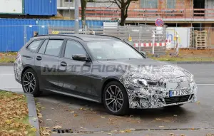 BMW Serie 3 Touring 2022 - Foto spia 03-11-2021