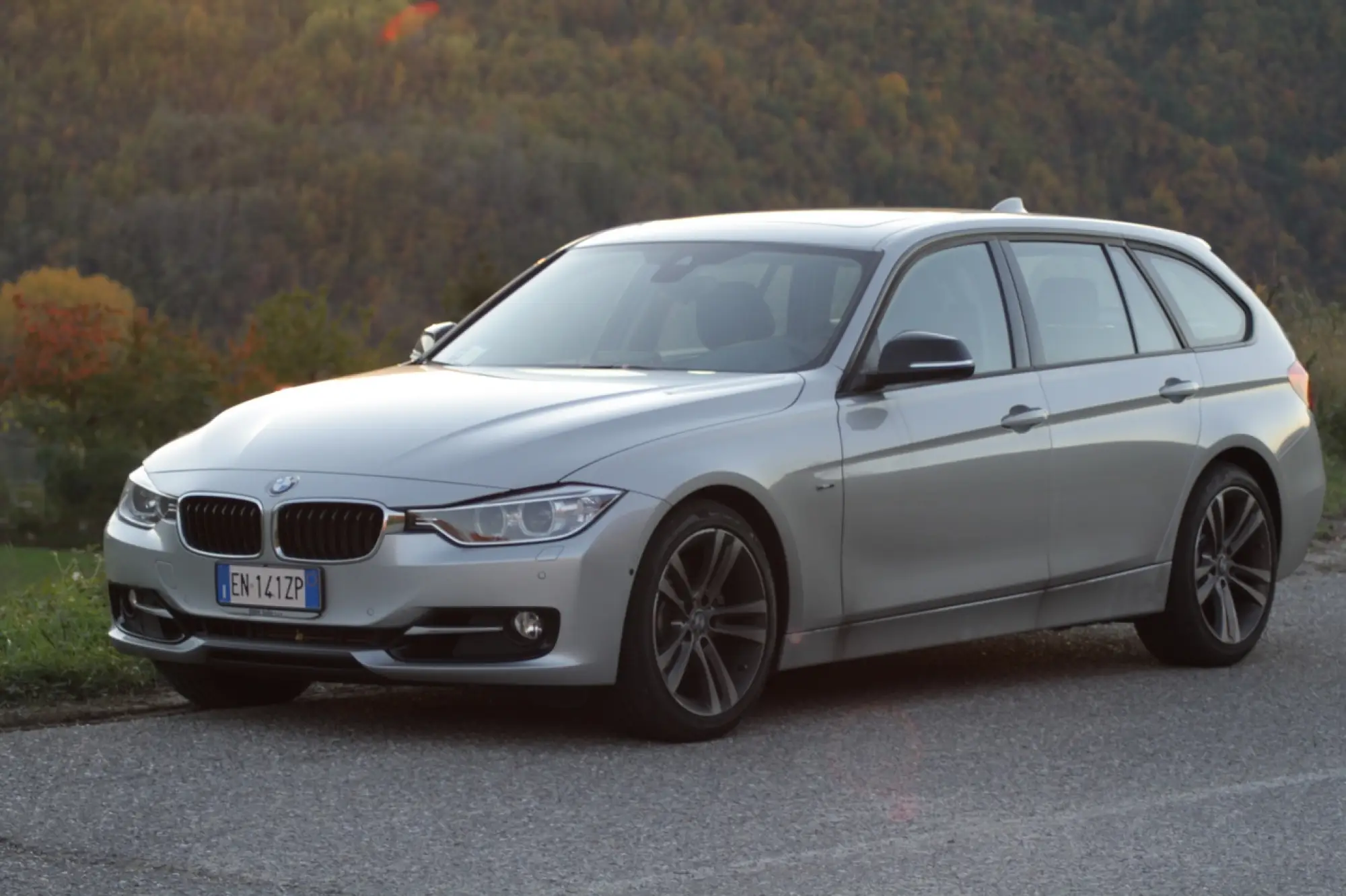 BMW Serie 3 Touring (330D) - Prova su strada  - 1