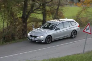 BMW Serie 3 Touring (330D) - Prova su strada  - 17