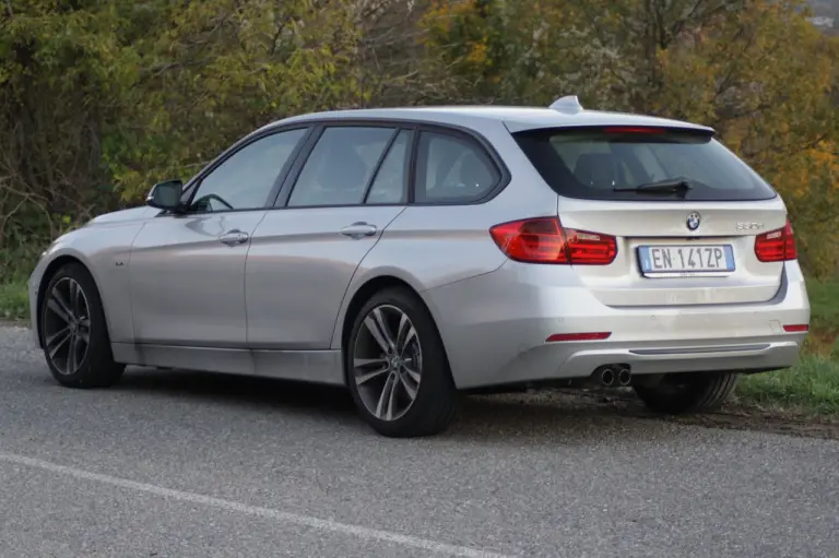 BMW Serie 3 Touring (330D) - Prova su strada  - 67