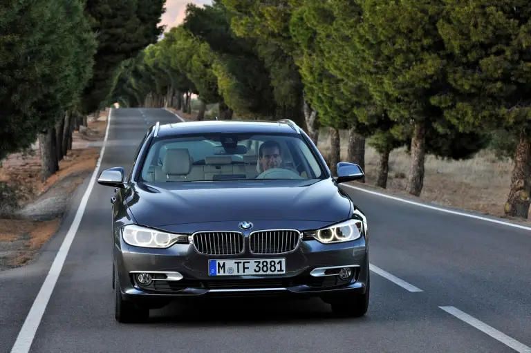 BMW Serie 3 Touring F31 2012 - 25