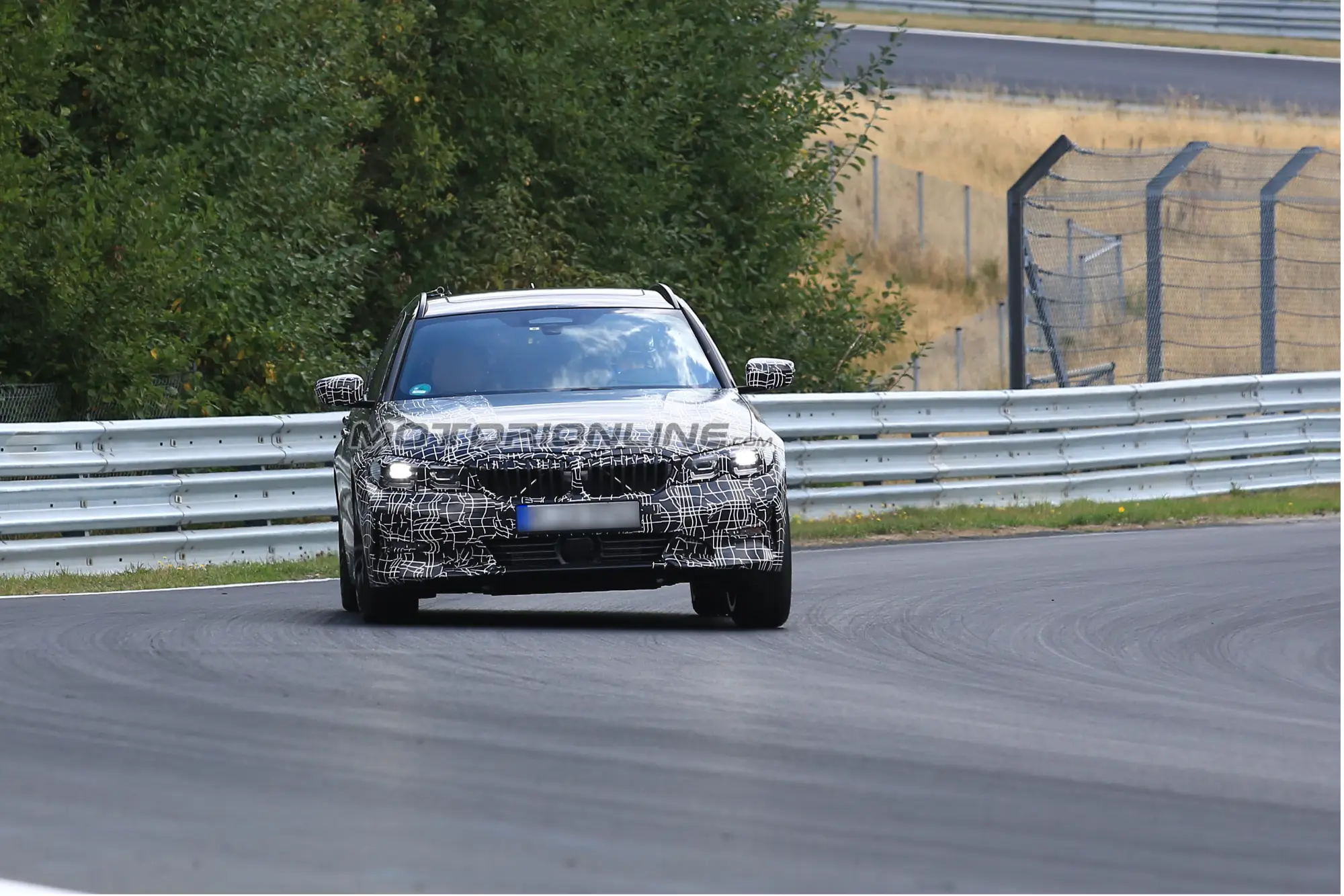 BMW Serie 3 Touring MY 2019 foto spia 5 settembre 2018 - 1