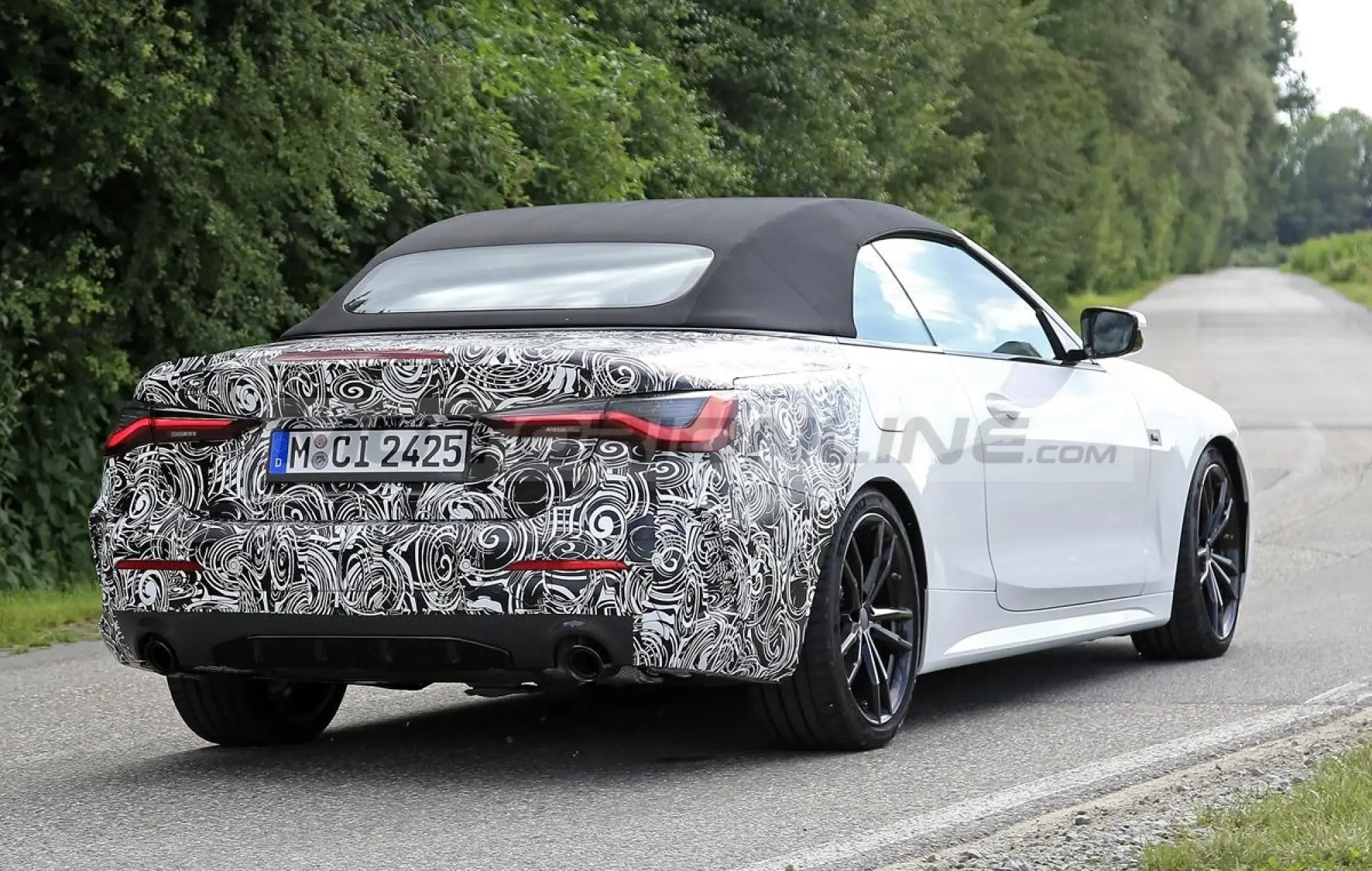 BMW Serie 4 Cabrio 2020 - Foto spia 14-08-2020 - 6